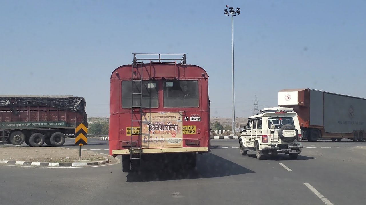 khatarnaak speed msrtc bus