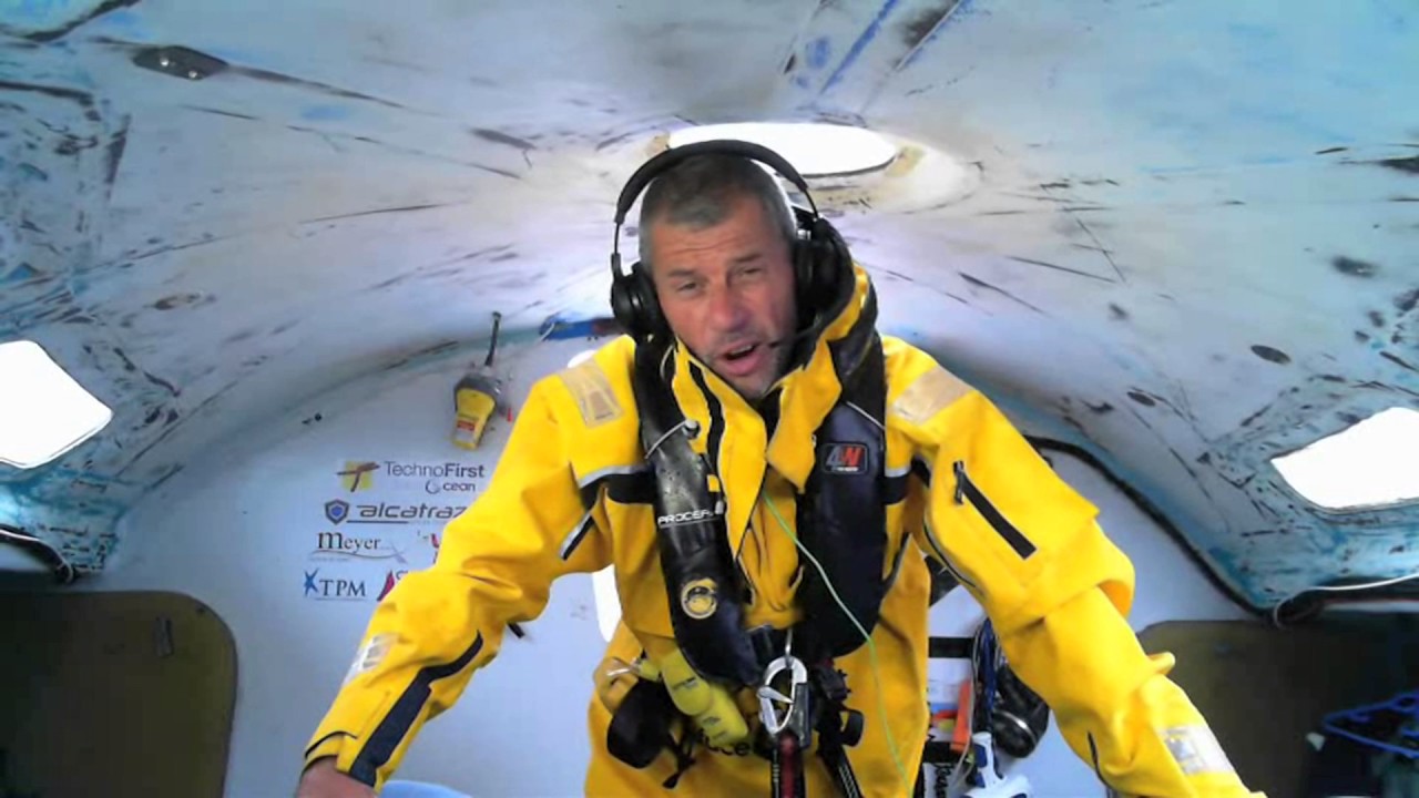 D72 : Images from Sebastien Destremau / Vendée Globe