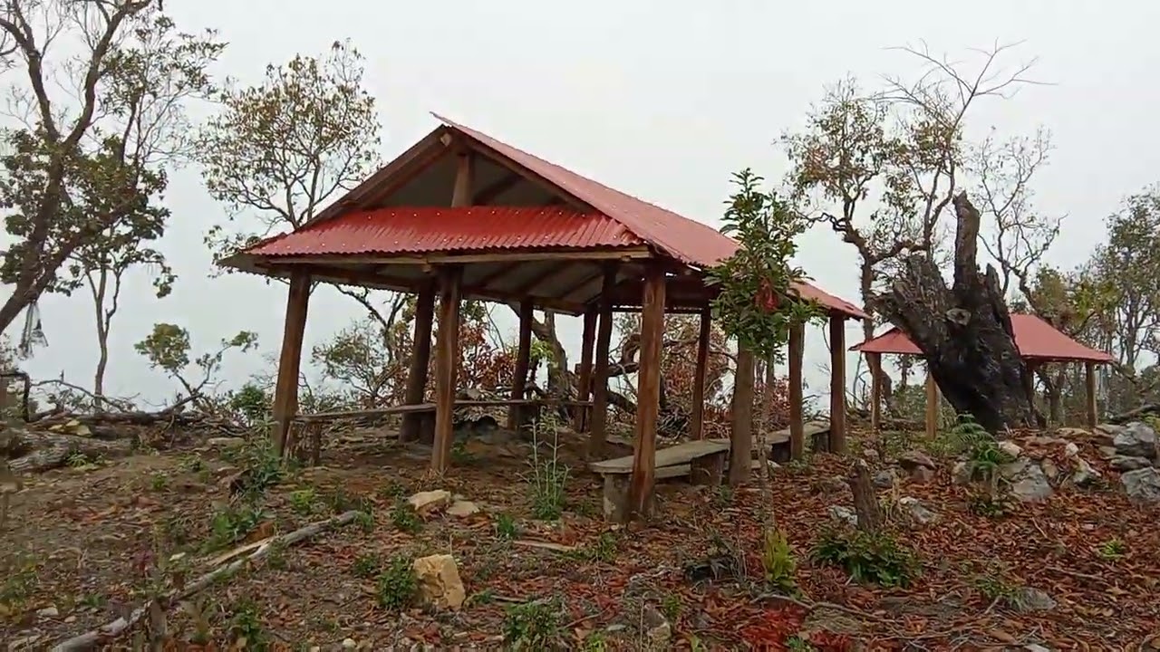 हाम्रो पुर्खाले नौ पुस्ता अगाडि मगरहरू ल्याएर छेउ छेउमा भारी दिएर राखेको