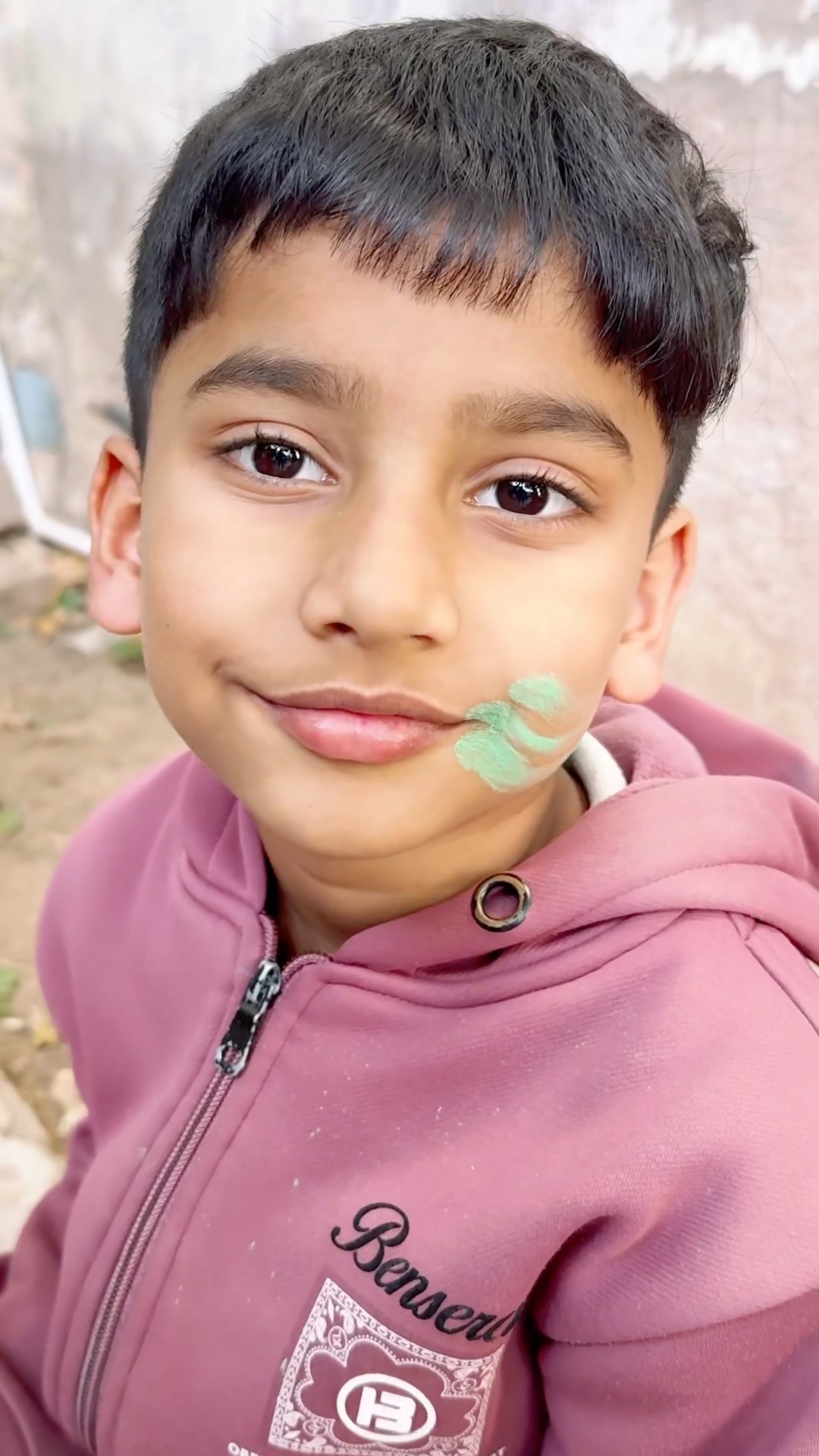 Anant ne bhai k sath holi kheli ?