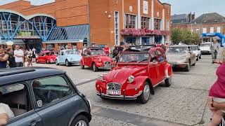 Rassemblement de voiture ancienne à Caudry  2023