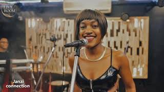 Omulungi Womwaka - Talik Zee Ft Ssewa Ssewa Janzi Connection Official Hd 2024 - The Live Room