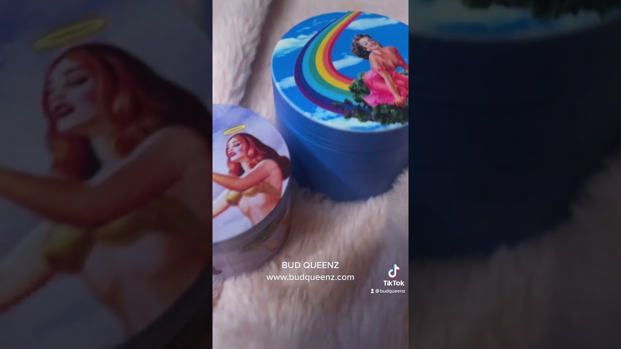 Best grinders for girls! Super cute. Available in our Etsy shop: BUDQUEENZ 