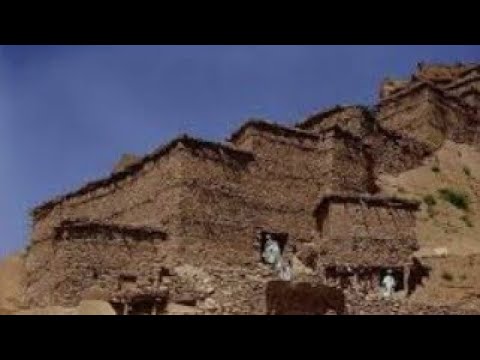 قلعة اكباش المنهارة تراث عمراني خلدته الصورة