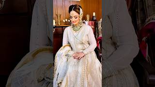 Signature makeup looks by Aisha Abid @makeupbyash #makeup #bridelmakup #lahore