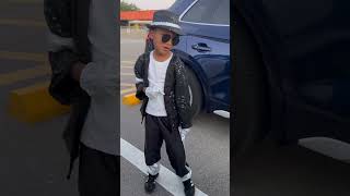 Michael Jackson is Back part 2 #funnyvideo #michaeljackson #shorts #funny #shorts