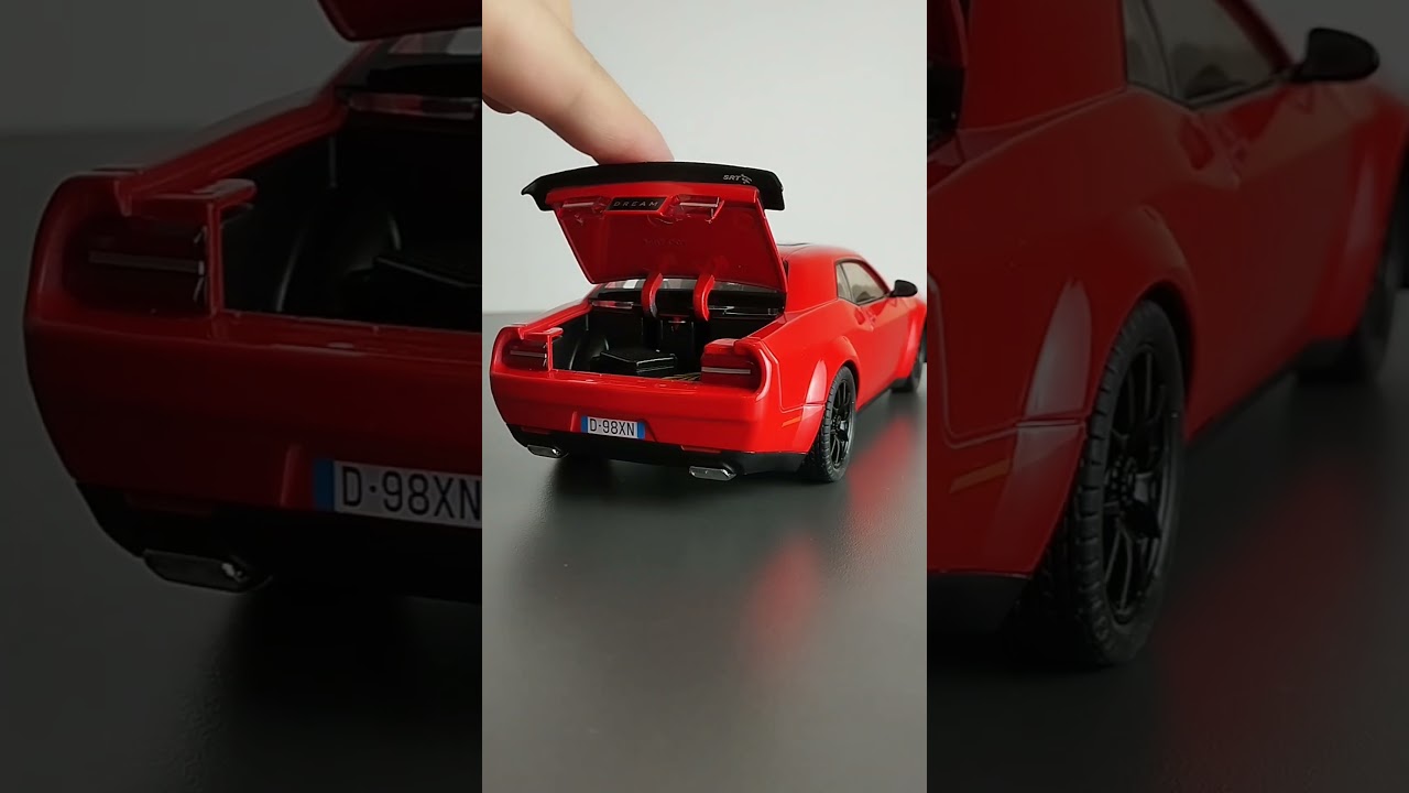 Dodge Challenger Diecast Model Car 