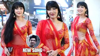 Khan Zaadi Looking Gorgeous In Red Attire,Arrive For New Song Meeting With Abhishek Kumar