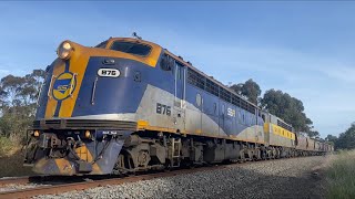 9195 SSR grain with B76 and S317 heading towards Ballarat from Melbourne 29/10/2023