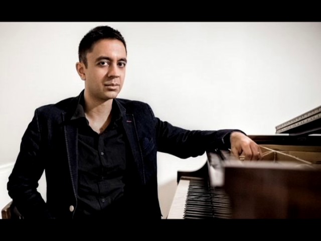 YouTube에서 Vijay Iyer - "Macaca Please" 보기 YouTube에서 Vijay Iyer - "Macaca Please" 보기