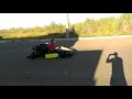 Kart com motor de hornet insano rasgando o asfalto