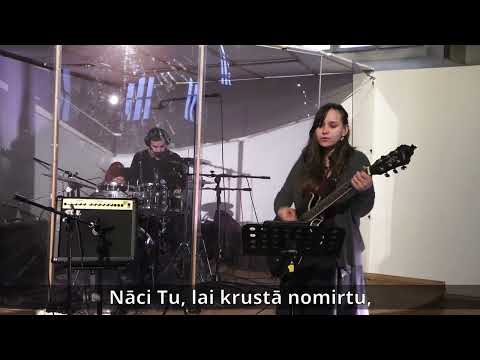 Pāri visam + pateicībā nāku | Pāvila draudzes slavēšana