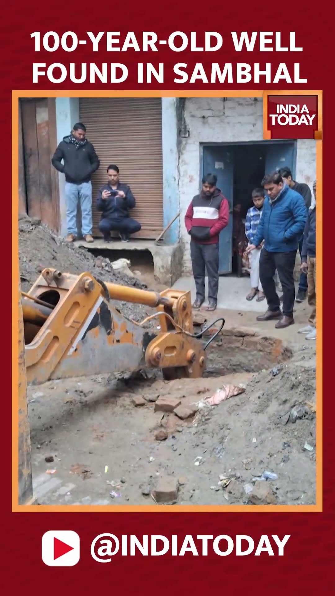 100-Year-Old Well Reportedly Found Near Chamunda Temple In Sambhal's Mahmood Sarai Area #shorts