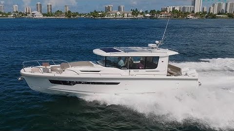 2024 Nimbus C11 Walkthrough Video Bow to Stern!