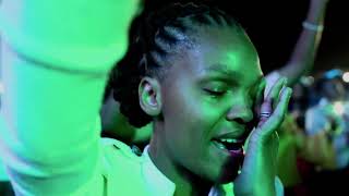 Miniatura del video "Dr Tumi - Overflow (Live At The Voortrekker Monument)"