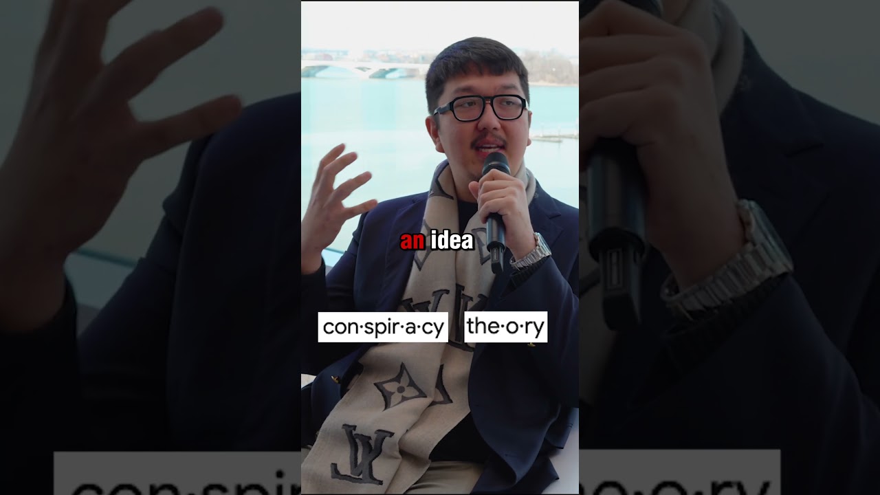 Ученый дал определение теории заговора