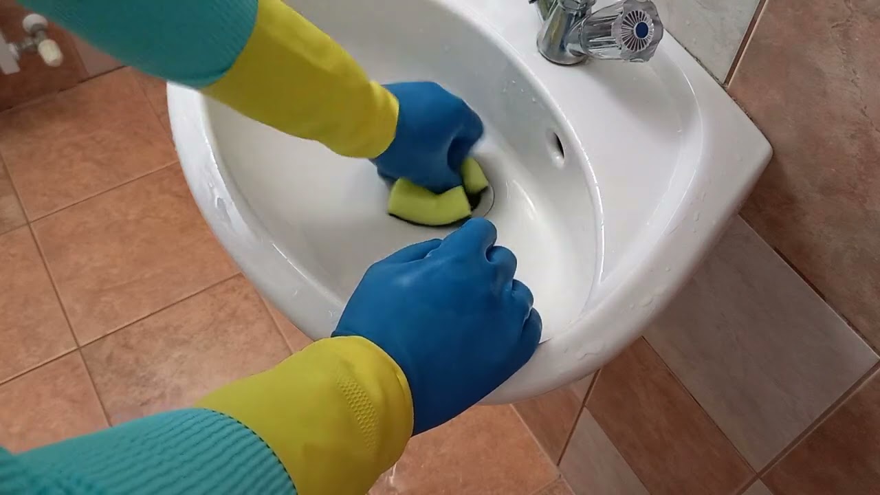 Clean, rubbergloves ❤️🧤