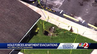 Residents in Florida complex evacuate after hole opens, building condemned