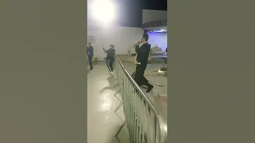 الشاب عفيف العباسي حجز والاستفسار الإتصال علي الأرقام التالية 21 877 915 94 913 713 