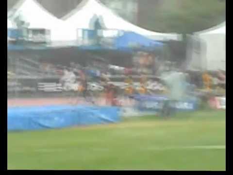 Lukas Verzbicas runs a 3:59.71 mile at the 2011 ad...