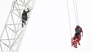 Details Woman rescued from Toronto crane was ‘very calm’: Firefighter News