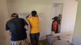 Installation of door and window glass and plastering of the nomadic house