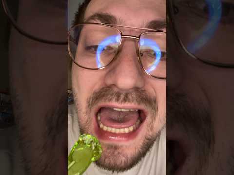 Вкусный чупачупс фудблогер