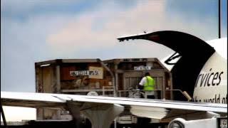 UPS - „We love logistics