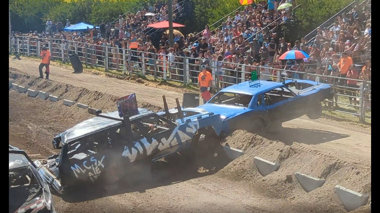 Vulcan Team Showdown Demolition Derby 2022 YouTube