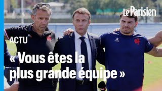 « Rendez-nous fiers » : la causerie de Macron au XV de France, à J-4 du mondial de rugby