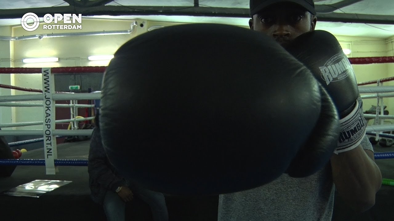 010nu - Rotterdamse kickboksers over comeback Badr Hari boksen voor vrouwen