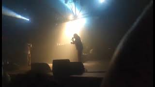 earl sweatshirt; the alchemist (FT. *MIKE)- sentry (voir dire tour)