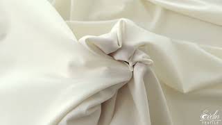 Stofa subtire cu lana si elastan pentru costume Creamy Ivory