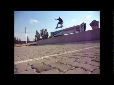 Bsting SKATEBOARDING:Marius Panda Els