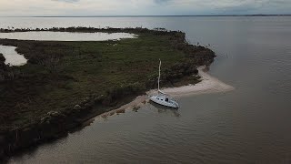 Gippsland Lakes  Trailer Sailing Lakes Entrance to Marlay Point