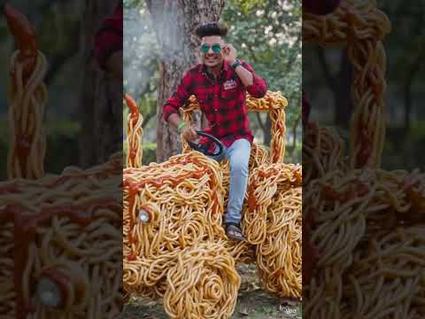 चाऊमीन का बना हुआ ट्रैक्टर