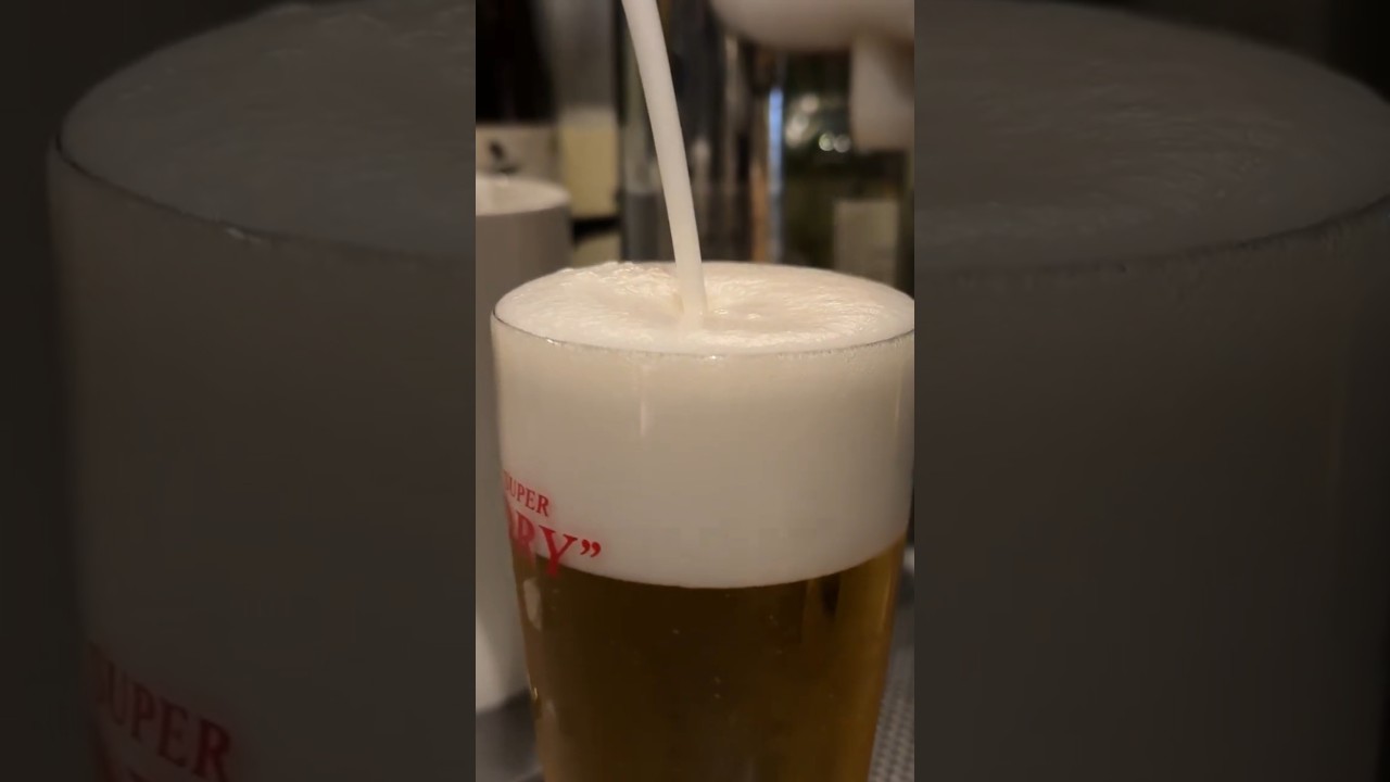 Nakameguro Izakaya Led by a 23 Year Old Boss Baby