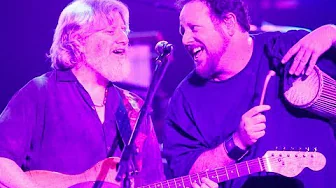 The String Cheese Incident - "Colorado Bluebird Sky" - Thomas Wolfe Auditorium - 11.25.11 The String Cheese Incident - "Colorado Bluebird Sky" - Thomas Wolfe Auditorium - 11.25.11