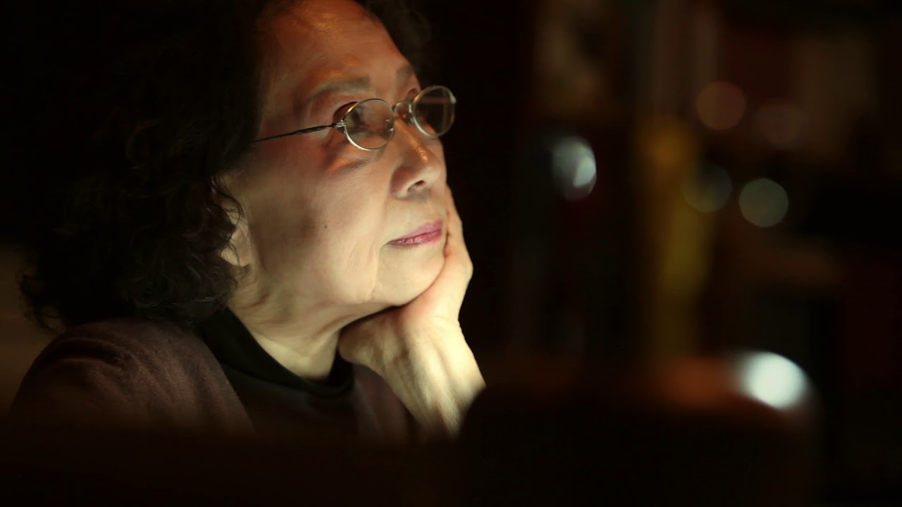 林文月〈無聲的交談〉