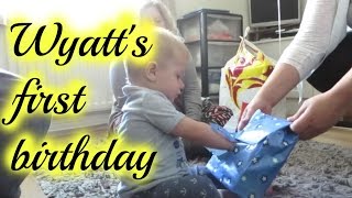 Wyatt's first birthday : Daily Vloggers