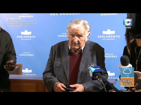 Despedida: José Mujica y Julio María Sanguinetti