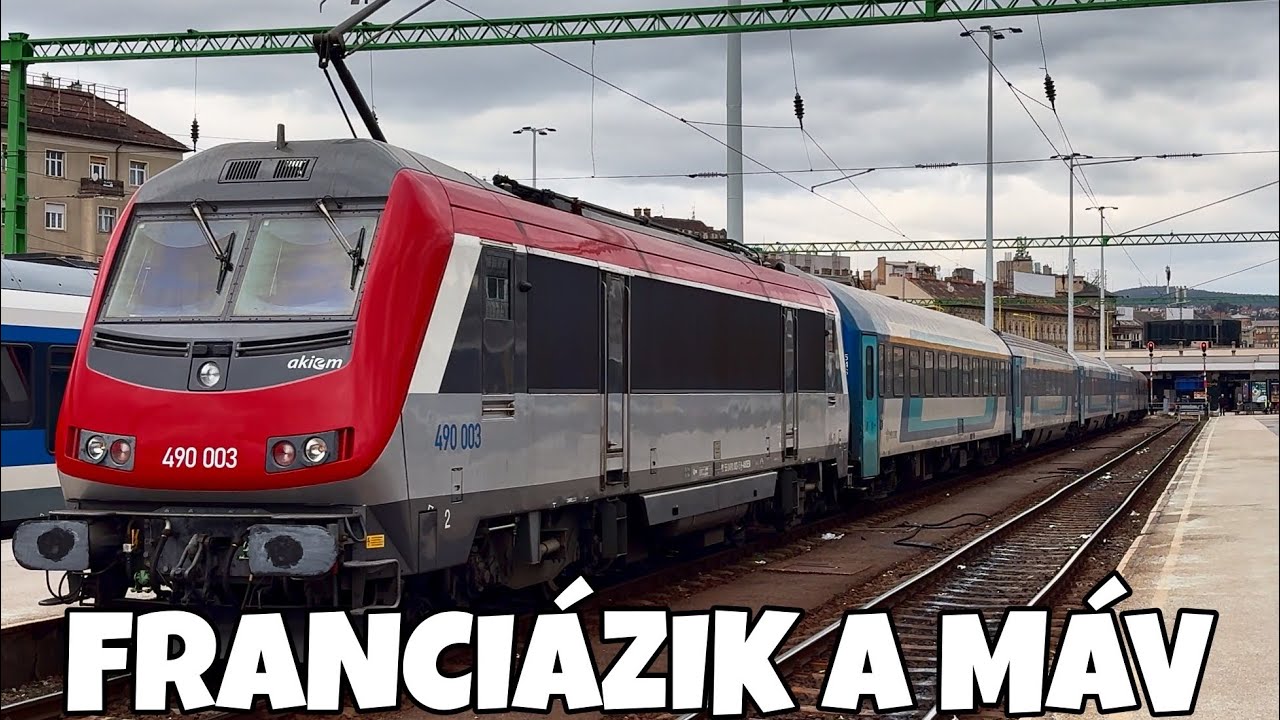 BEMUTATKOZOTT UTASFORGALOMBAN A MÁV 