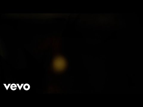 Metro Station - Gold Metro Station - Gold