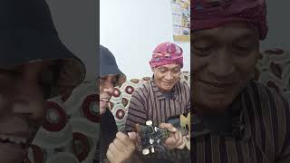 Download Lagu Dia Tak Pernah Lepaskan Tanganku  #yusaksudjarwo #lagupujisyukur #motivation #pujiankelegaan MP3