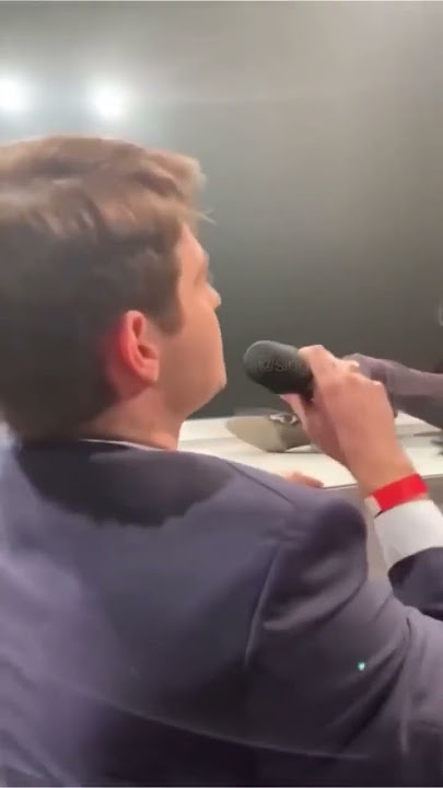 Michael Bublé Blown Away By Fans Voice