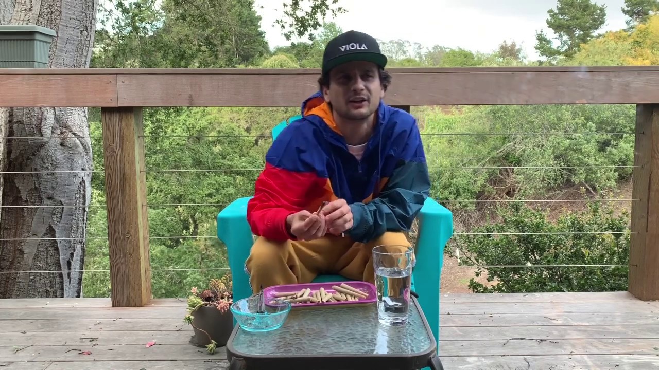 25 Joints in one sitting to the face!!! 