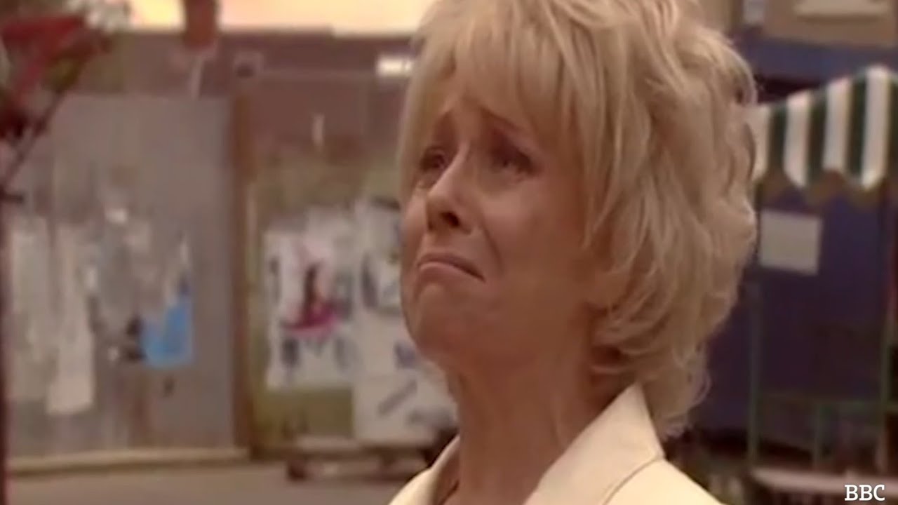Barbara Windsor - Goodbye Babs 🙏 Eastenders Christmas Special Trailer 