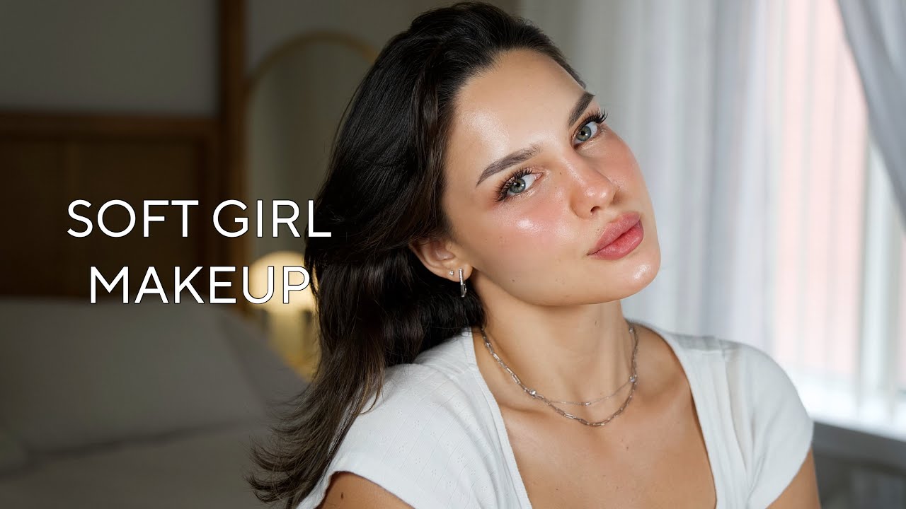 Мягкий бронзовый сияющий макияж для лета