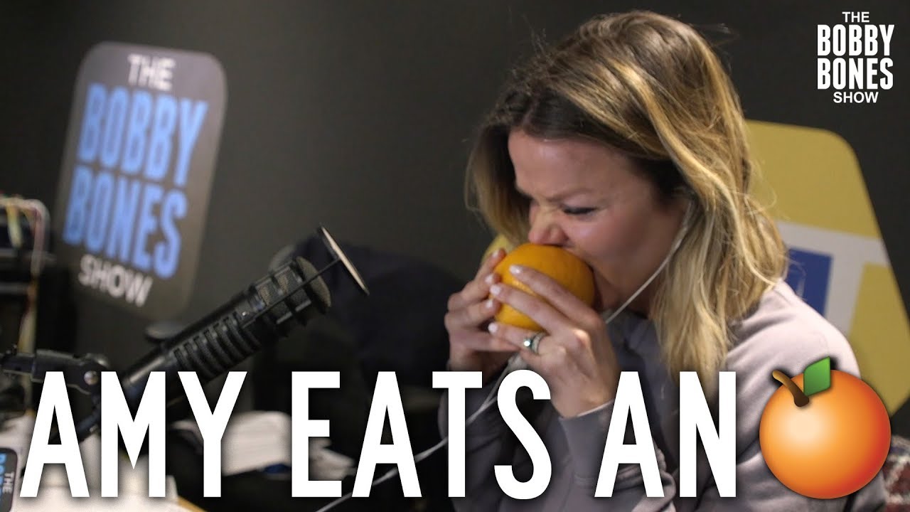 Amy Eating Amy Eats An Orange With The Peel On - YouTube