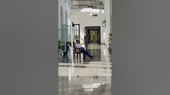 President Museveni feels the cool breeze at State House, Entebbe #museveni #presidentmuseveni #ug